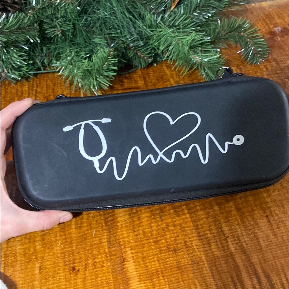 Black Heartbeat Graphic Storage Case